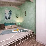 Casa Carbonera