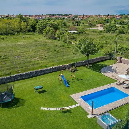 Semesterbostad Casa Carbonera Marčana